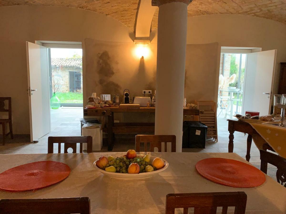 Agriturismo Laterzola 3.0 Fiorenzuola dʼArda Eksteriør bilde